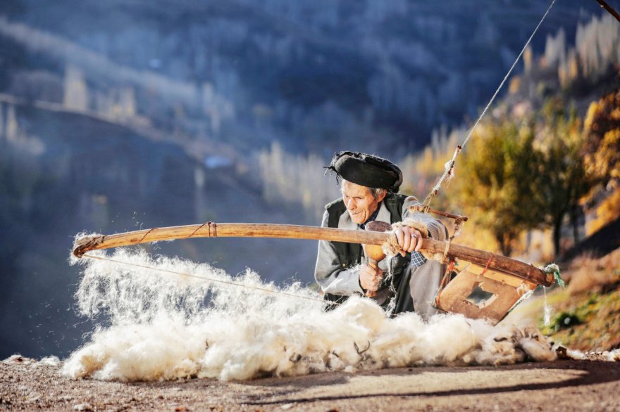 “ustalardan-miras,-kaybolmaya-yuz-tutmus-meslekler”-isimli-odullu-fotograf-yarismasinin-kazananlari-belli-oldu.jpg