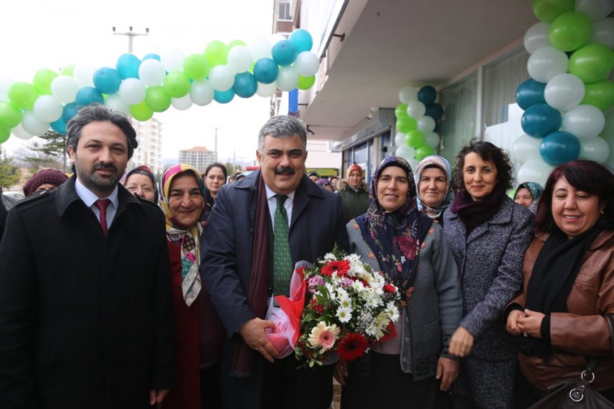 05.01.2019-3.-hanimlar-semt-lokali-acilis-2.jpg