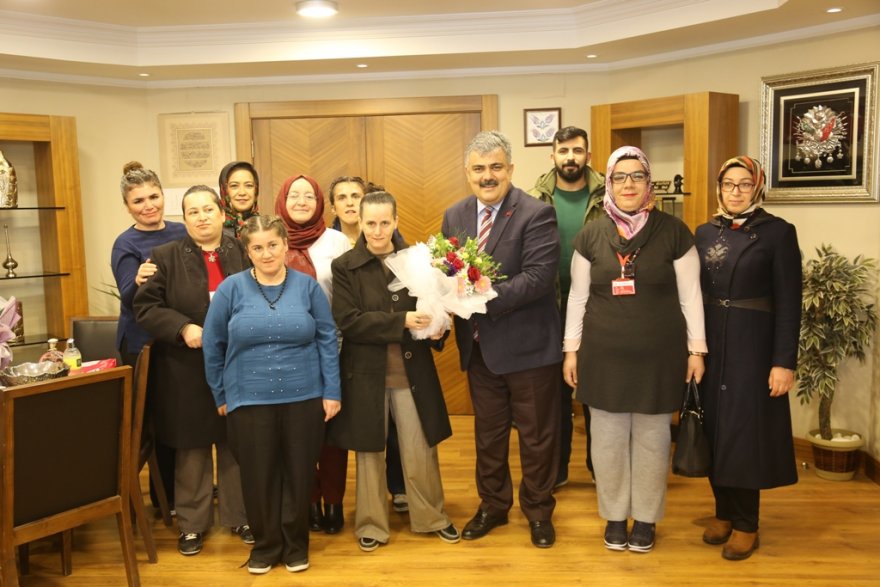 08.02.2019-baskan-ozguvene-tesekkur-ziyaretleri-devam-ediyor-1.jpg