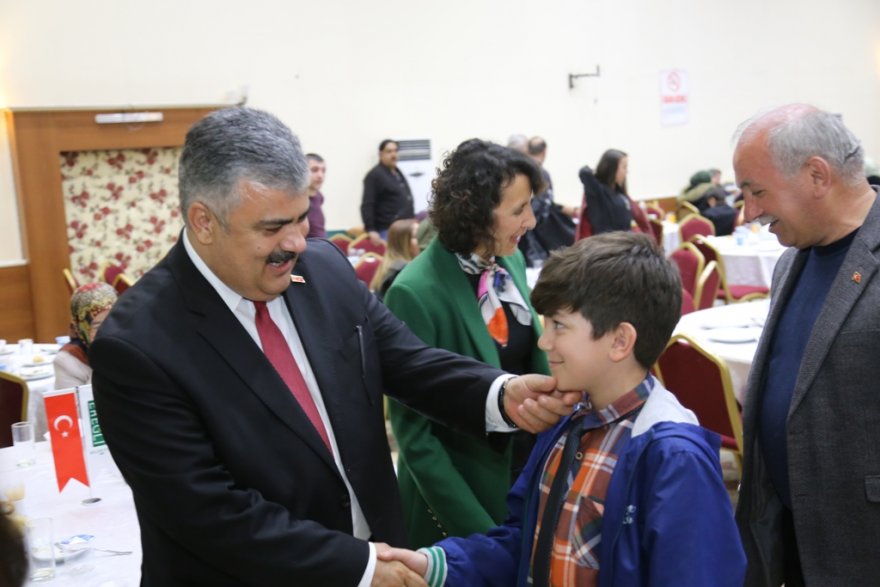 19.03.2019-sehit-aileleri-yemek-5.jpg