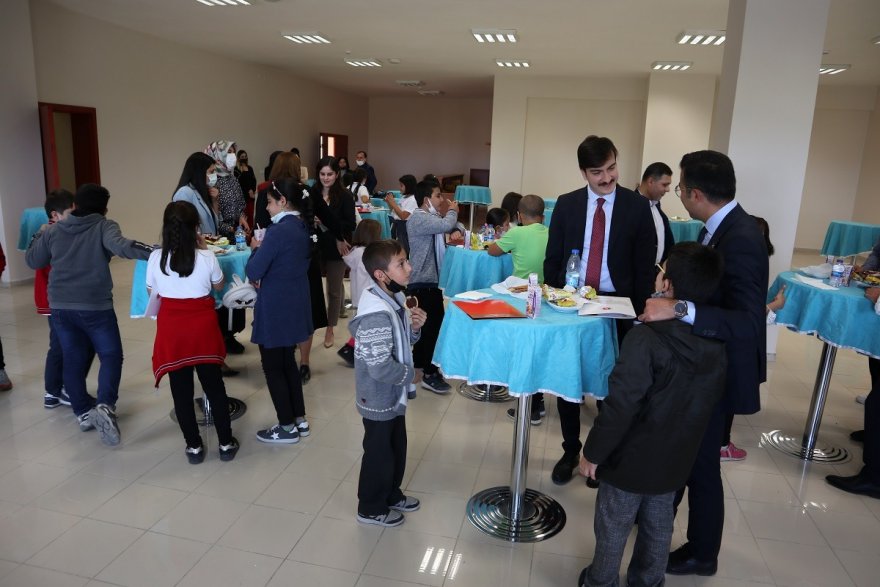 aef65e25-2364-448a-95db-f590215947c0.jpg