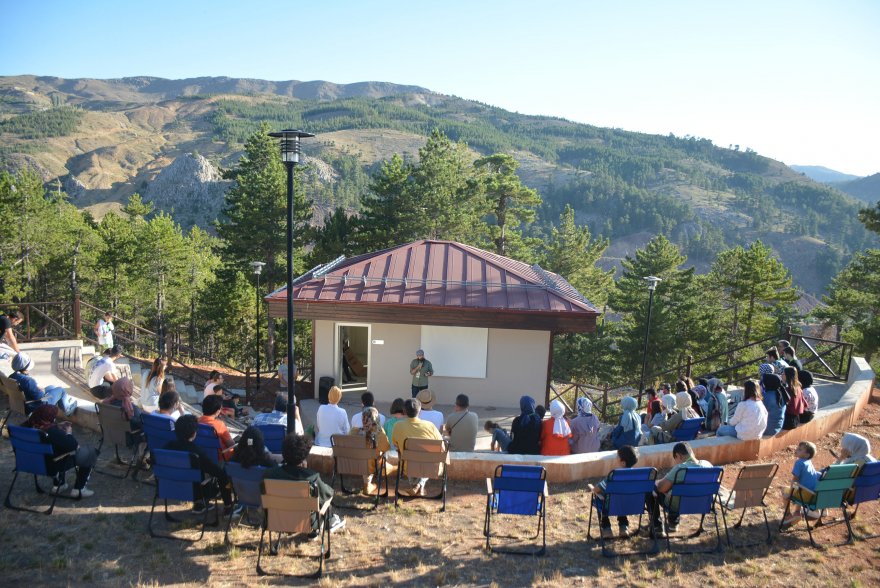 astrofest-gokyuzu-meraklilarini-bir-araya-getirdi.jpg