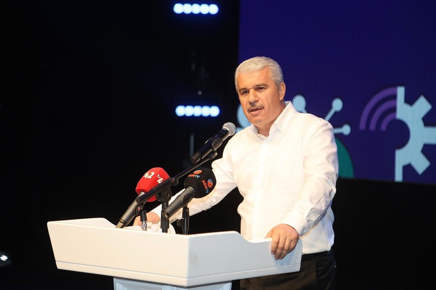 baskan-altay-bilim-festivalimiz-24-agustos-aksamina-kadar-yuz-binleri-konyada-agirlayacak-002.jpg