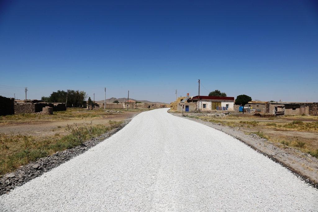 belkaya-yayla-yollari-asfaltlandi-005.jpg