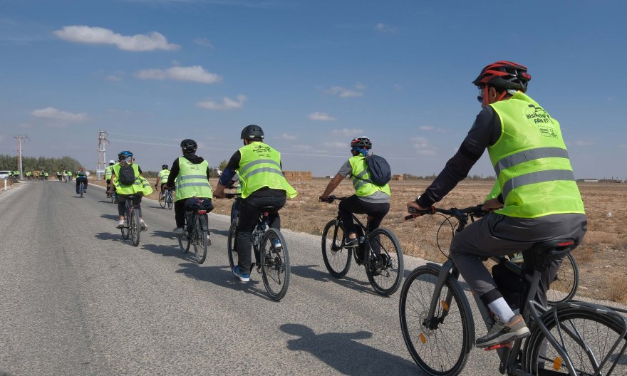 bisikletseverler-2026-avrupa-bisiklet-baskenti-konyada-tarihi-ve-dogal-guzellikleri-pedal-cevirerek-kesfediyor-001.jpg