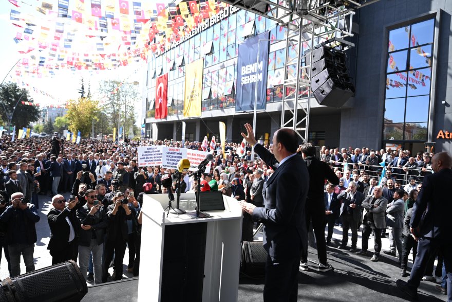 buyuksehir-konyanin-en-buyuk-genclik-kampusunu-ereglide-acti-006.jpg
