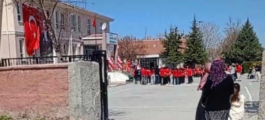 cocuklara-23-nisan-suprizi-003.jpg