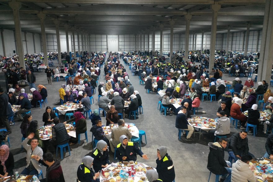 cumra-seker-fabrikasinda-binler-iftarda-bulustu.jpg