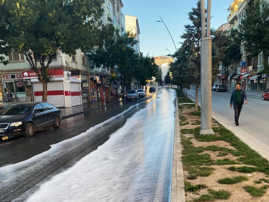 eregli-belediyesi-caddeleri-piril-piril-yapti-004.jpg