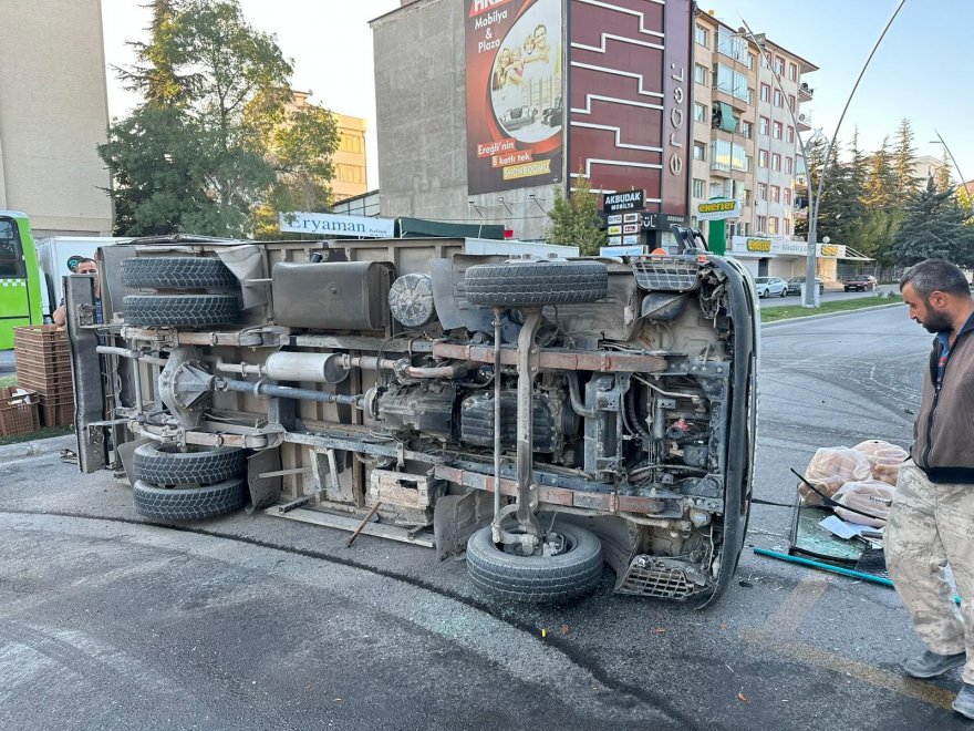 ereglide-ekmek-servis-araclari-carpisti-1-yarali.jpg