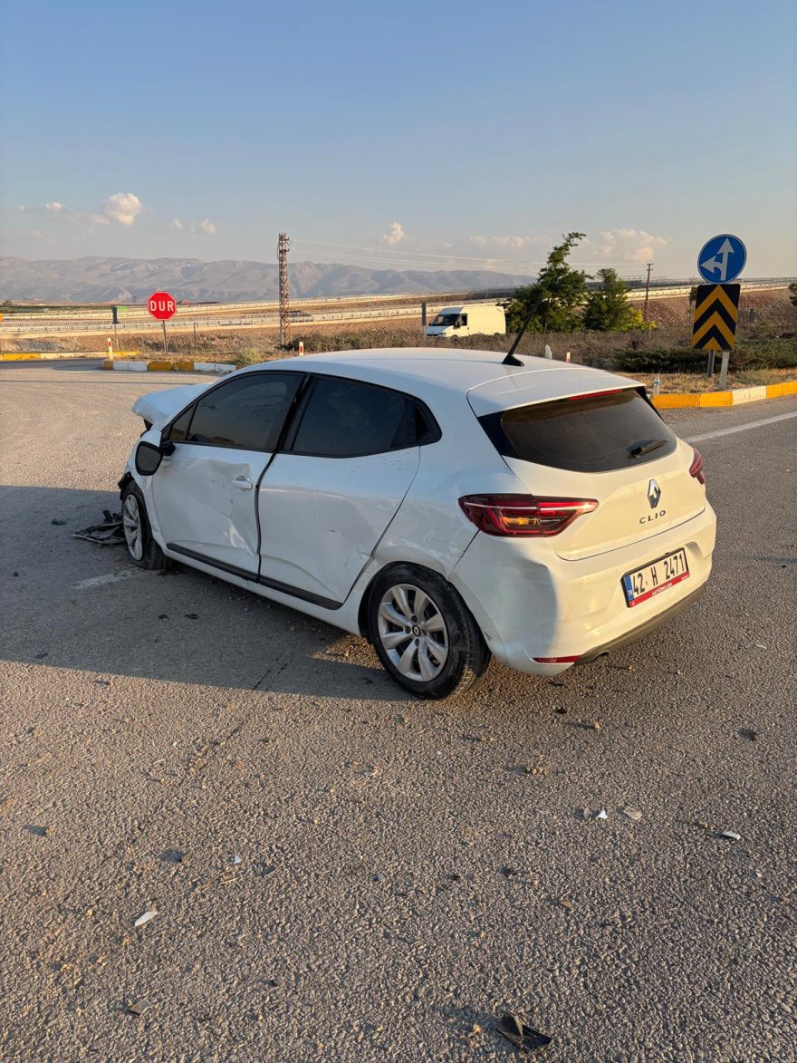 ereglide-otomobiller-carpisti-3-yarali.jpg