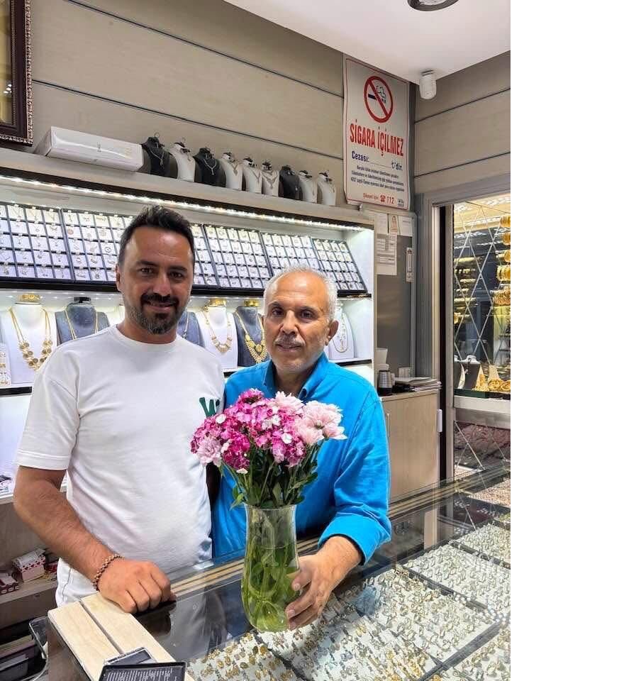 ereglinin-vergi-rekortmeni-kuyumcu-sammas-ozdemir-oldu-002.jpg