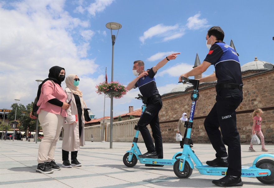 konya-buyuksehir-zabitasi-elektrikli-scooter-ile-hizmet-veriyor.jpg