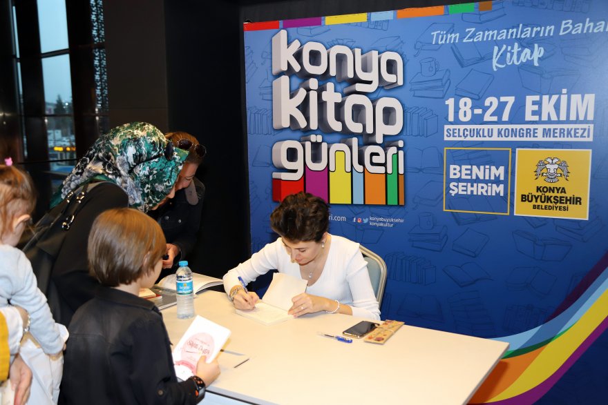 konya_kitap_gunleri_13.jpg