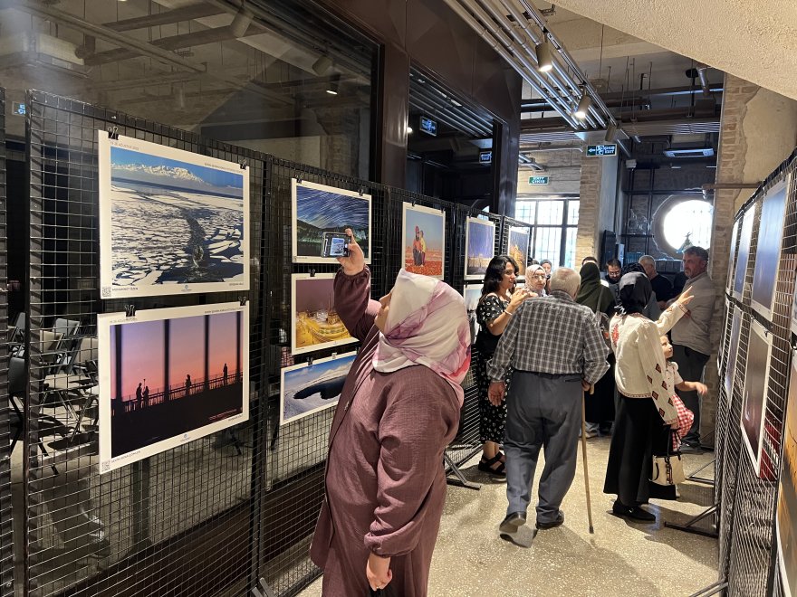 konyada-dunya-fotografcilik-gunune-ozel-benim-sehrim-konya-fotograf-sergisi-002.jpeg