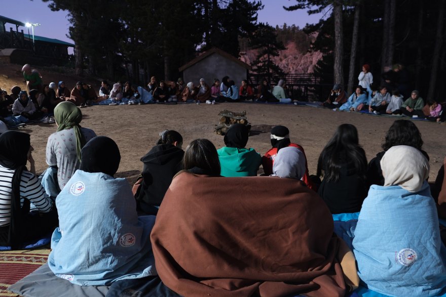 limali-gencler-taskent-ve-beysehirde-kamp-heyecani-yasadi-007.jpg