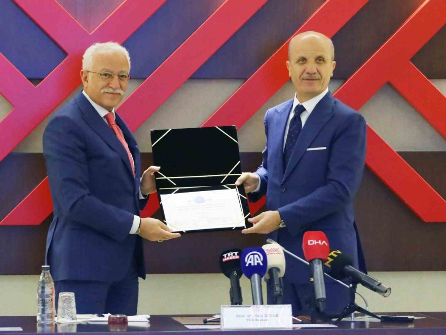 neu-engelsiz-universiteler-arasinda-turkiye-2ncisi-oldu.jpg