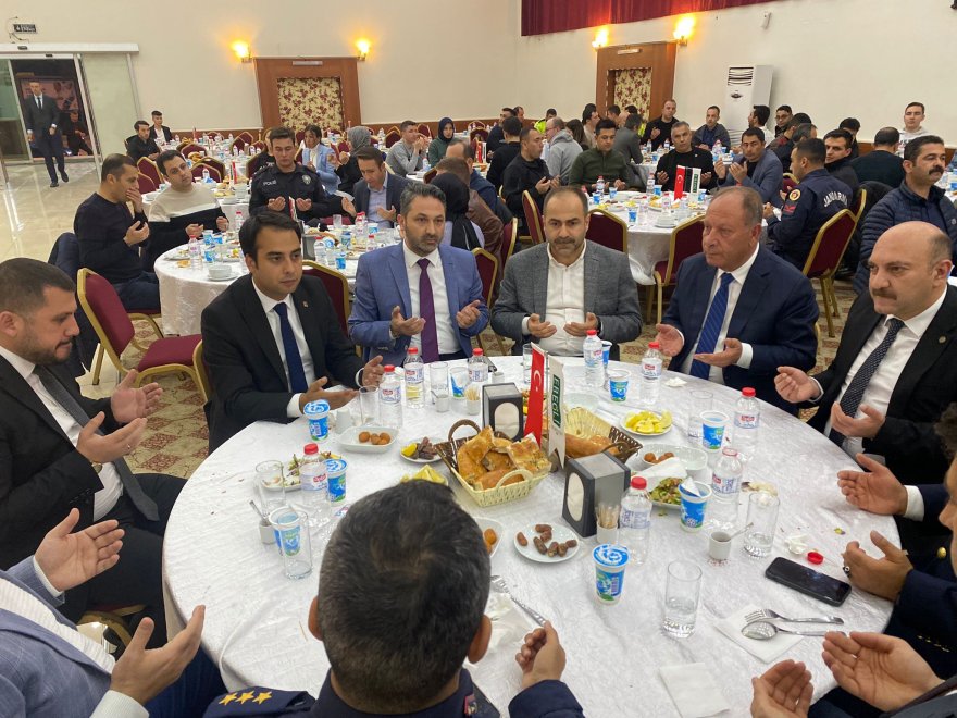 polis-haftasinda-emniyet-mensuplari-ve-protokol-iftarda-bulustu.jpeg