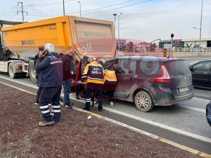 turkmen-yolu-kavsagi-kaza-001.jpg