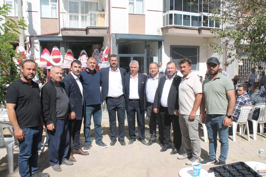 yunus-celik-secim-burosu-acilisi-miting-havasinda-gerceklesti-001.jpg