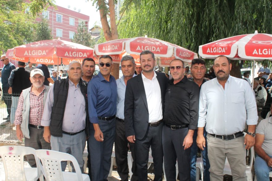 yunus-celik-secim-burosu-acilisi-miting-havasinda-gerceklesti-012.jpg