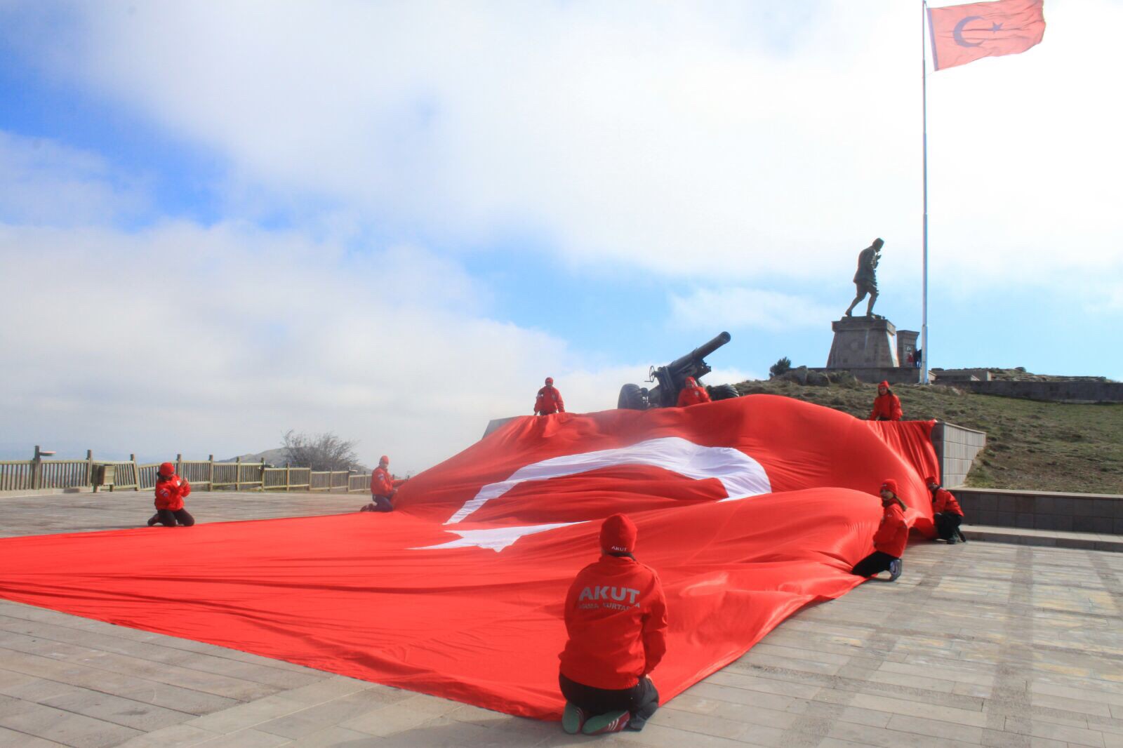 1446125353_Afyon_2